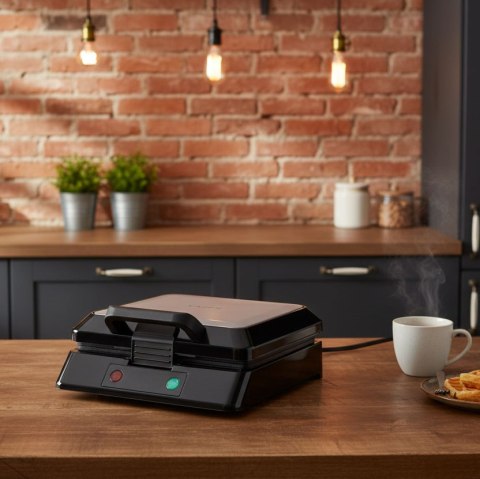 Gofrownica na 4 gofry nieprzywierająca powłoka 1080-1300W KADEN