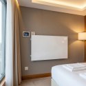 Grzejnik na podczerwień z wyświetlaczem LED panel grzewczy 60x120 cm promiennik IR 1200W WIFI